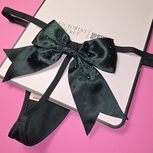 Victoria's Secret Cilantro Green Bow Thong